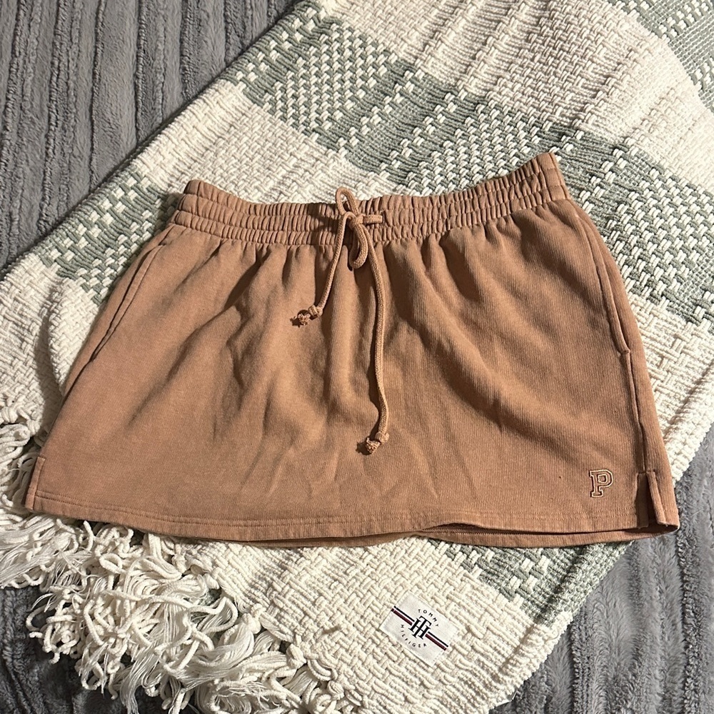 NWT PINK high waist fleece skirt